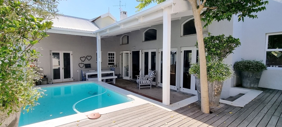 5 Bedroom Property for Sale in Bredasdorp Western Cape